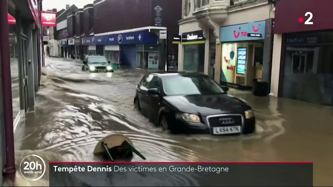 Tempête Dennis : des victimes en Grande-Bretagne