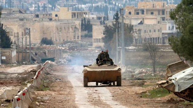 Suriye'de Esed rejimi Halep'in batısında pek çok noktayı kontrol altına aldı