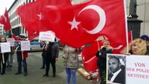 - Almanya’da polis şiddeti protesto edildi