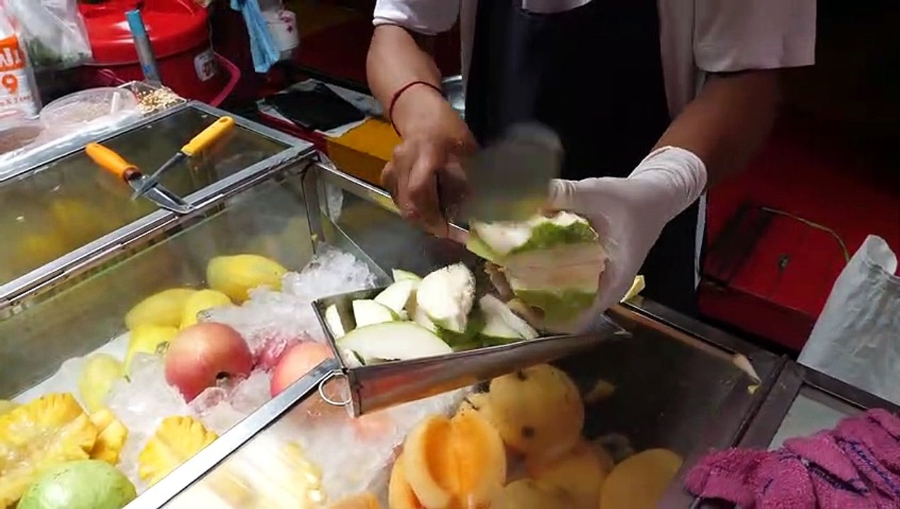 Amazing Fruits Cutting Skills - thai street food