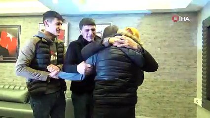 Diyarbakır annesinin 5 yıl sonra kızına böyle kavuştu