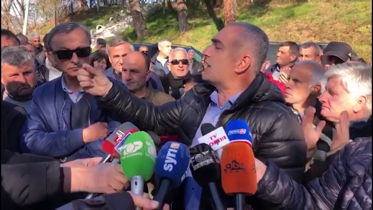 Ora News - Naftëtarët e Ballshit: Nëse sot nuk marrim zgjidhje, futemi në grevë urie