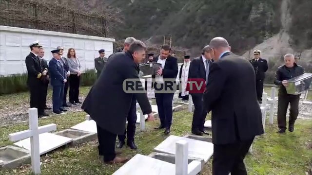 Rivarrosen në Manastirin e Shën Nikollës eshtrat e 20 ushtarëve grek të rënë në krye të luftës