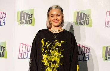 Anne-Marie feels terrified by online dating apps