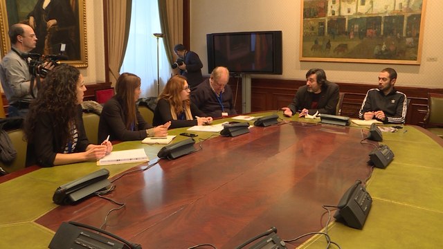 Podemos se reúne con trabajadores de Ryanair