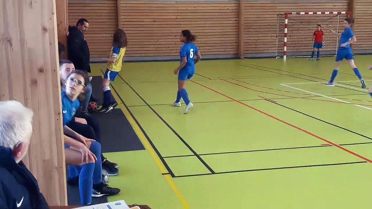 U13 F / FINALE FUTSAL DISTRICT - MATCH CONTRE FONTAINE LES DIJON (16/02)