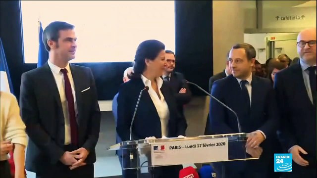 Ministère de la Santé : Agnès Buzyn émue aux larmes lors de sa passation de pouvoirs