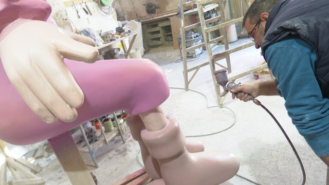 La actualidad política da muchísimo juego a los artistas falleros