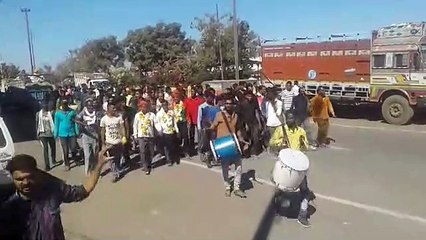 मंदसौर -कृषि उपज मंडी में लगातार हैम्माल द्वारा अध्यक्ष और उपाध्यक्ष चुने गए