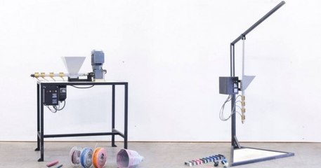 Precious Plastic, une technique qui permet de recycler du plastique à la maison