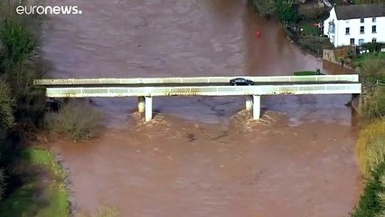 Reino Unido emite "graves" alertas de inundações