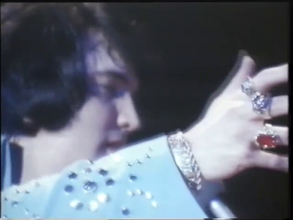 Elvis Presley "Are you lonesome tonight" 1972
