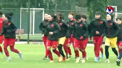 ĐT nữ tập trung trở lại với 2 gương mặt mới, chuẩn bị cho trận play-off với ĐT nữ Australia
