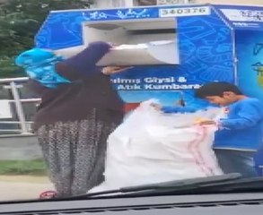 Hırsızlığına çocuğu böyle alet etti