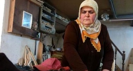 Hasta eşine destek çıktı, marangoz ustası oldu