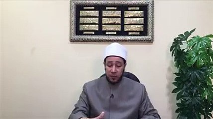 هل يجوز قراءة القرآن من المصحف فى الصلاة؟