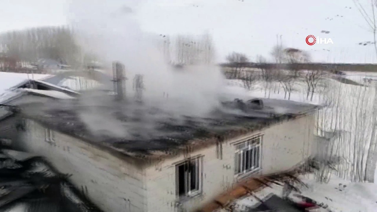 İtfaiye ekiplerinin zorlu kış mesaisi