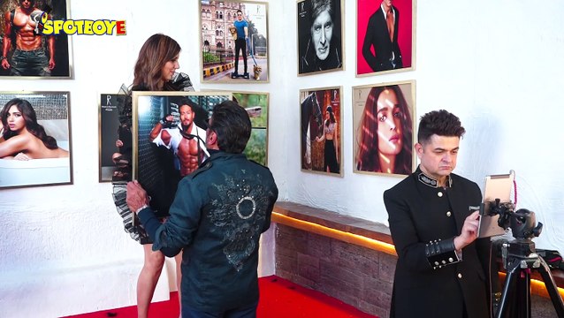 Jackie Shroff Kisses Tiger Shroff's Photo at Dabboo Ratnani's Calendar Launch 2020