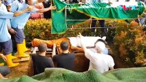 VIDEO: Tangis Pilu Pecah di Pemakaman Ashraf Sinclair