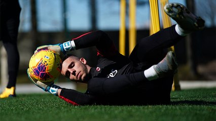 Milanello: attaccanti contro portieri