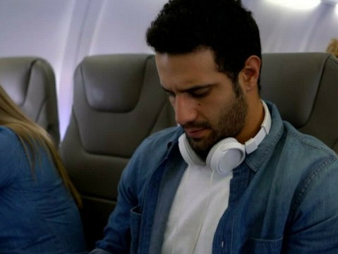 Drei Tricks für einen privateren Sitzplatz im Flugzeug