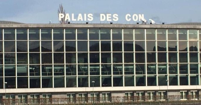 Quand la tempête Dennis transforme le Palais des Congrès de Liège en Palais des... Con