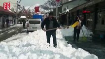 Hakkari-Şırnak kara yoluna çığ düştü!