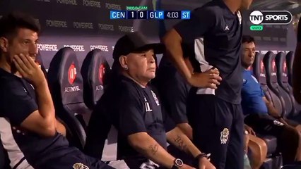 El equipo técnico de Maradona impide que las cámaras le graben