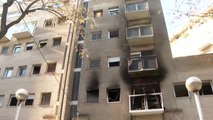 Cuatro heridos grave tras declararse un incendio en una vivienda de Barcelona
