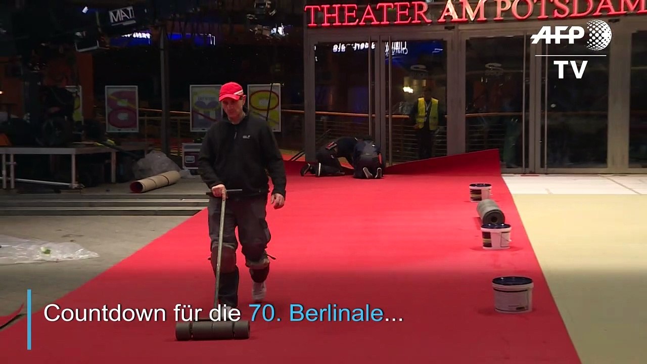 Roter Teppich der 70. Berlinale wird ausgerollt