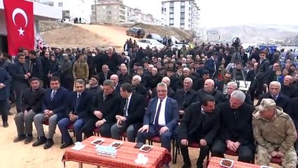 Sanatçı Latif Doğan, memleketine taziye evi yaptırdı - ADIYAMAN