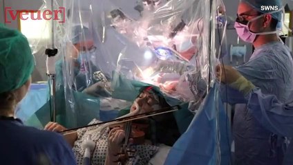 Spectacular Footage Shows Violinist Playing While Surgeons Remove Brain Tumor