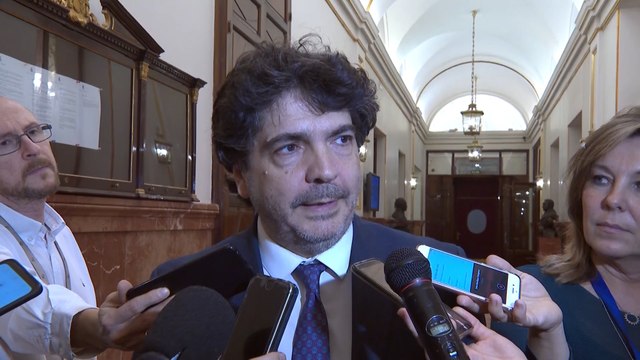 PP dice que PSOE es fiel a su tradición de subir impuestos