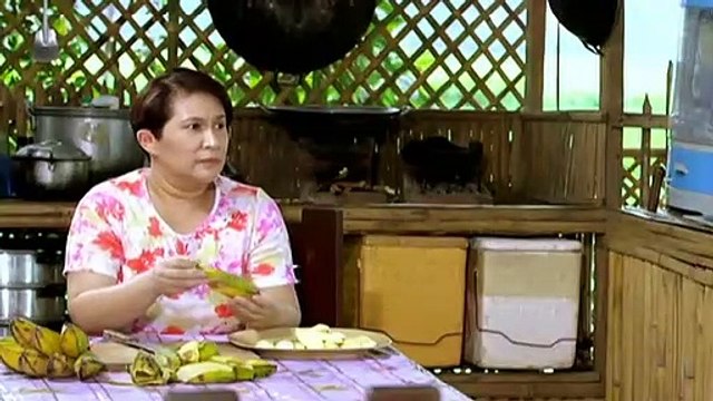 Phil, inimbitahan si nanay Marcy at tatay Emil na maghapunan sa kanilang bahay