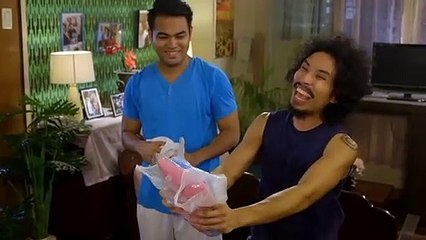 Onyok at Makmak, binilhan ng regalo ni Benny para sa tag-ulan