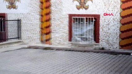 Evinde ölü bulundu, eşi gözaltına alındı