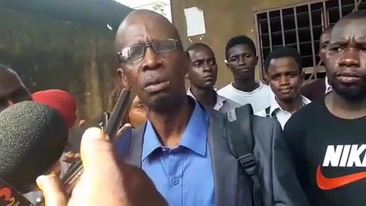 L'avocat Me Hamidou Barry exige l'arrêt des tueries sur l'axe Bambeto-Cosa lors des manifs