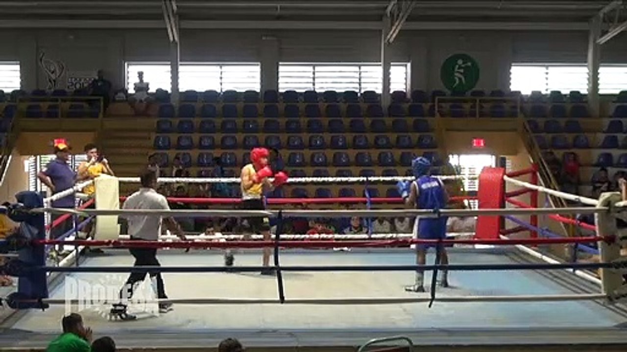 Roger Baltodano VS Eduardo Garcia - Boxeo Amateur - Miercoles de Boxeo