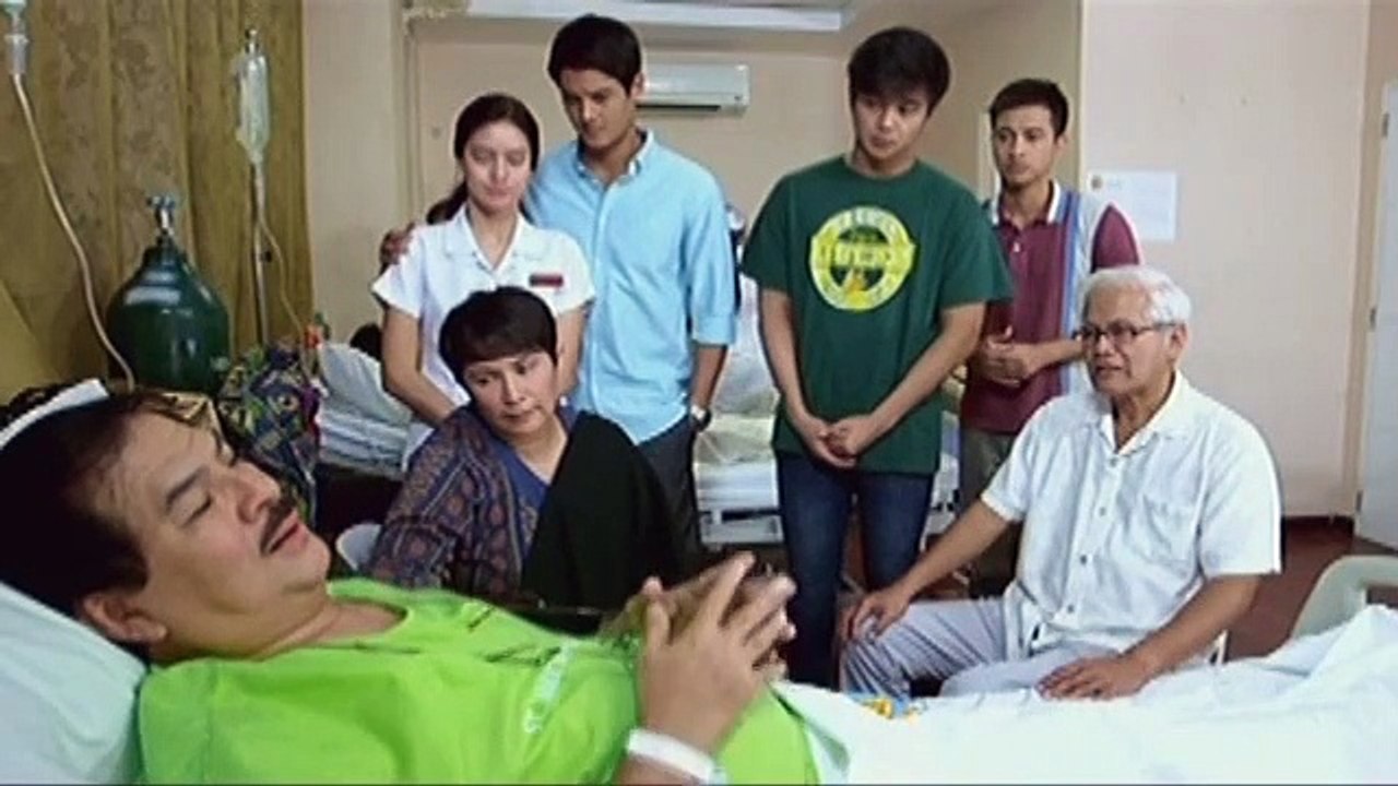 Doc JM, ipinahiram kay Phil ang libro niya ng jokes para basahin kay tatay Emil