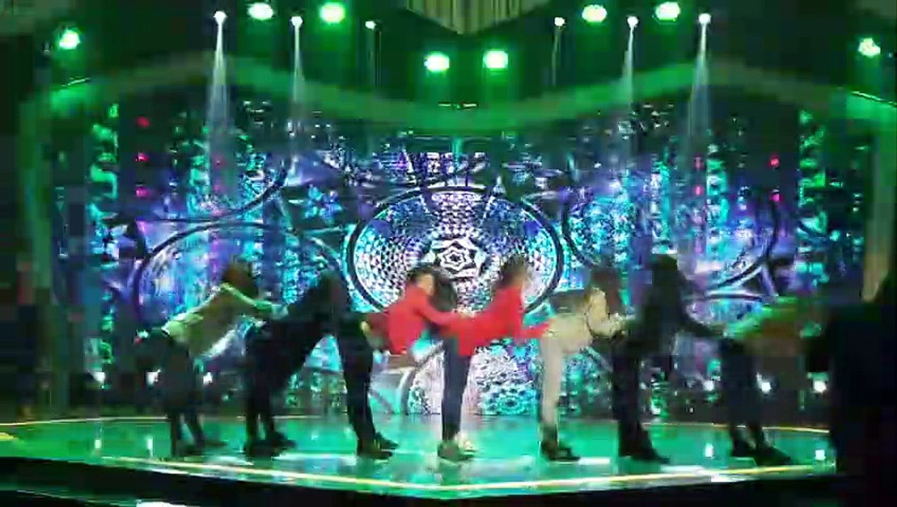 Opening dance number rehearsals, silipin!