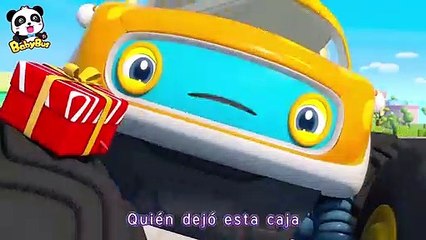 Auto Monstruo Patrulla y El Lobo | Canción Infantil | Auto de Patrulla | BabyBus Español