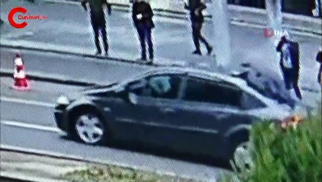 Diyarbakır’da korkunç kaza: Başı aracın ön camına çarptı, ardından takla atarak arka camından içeri girdi