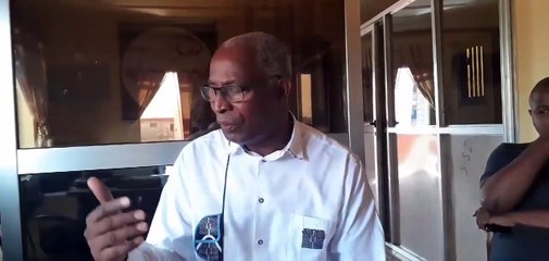 Bah Oury demande aux guinéens d'utiliser des téléphones comme armes d'autodéfense contre les forces de sécurité