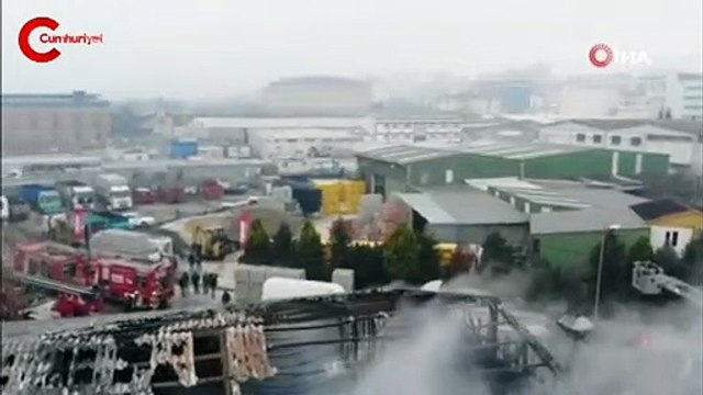 Pendik’te metal kaplama fabrikasında yangın