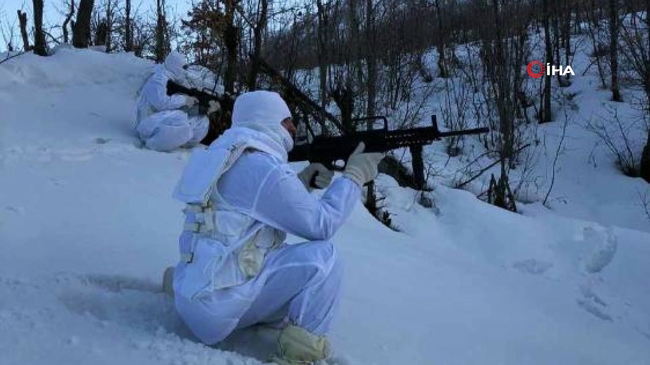 Derecik kırsalında AT-40 füzesi ve roketatar mühimmatı ele geçirildi