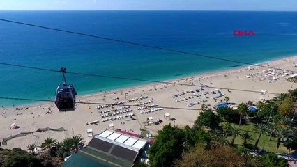 Antalya alanya'da, teleferikle 3 milyon turist kaleye taşındı