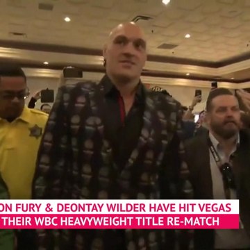 Wilder and Fury arrive in Las Vegas ahead of bout