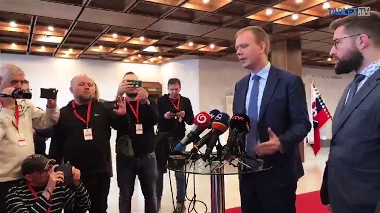 ZÁZNAM: Brífing M. Beblavého a M. Poliačika