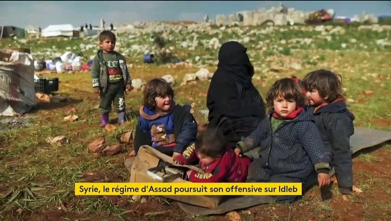 Syrie : à Idleb, l'exode des civils s'intensifie, les bombardements aussi