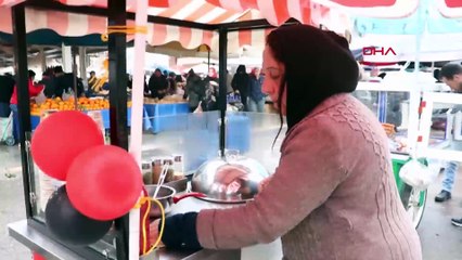 Üç çocuğunu tek başına okutuyor: 'Kadınlar güçlü durduktan sonra hiçbir şey olmaz'